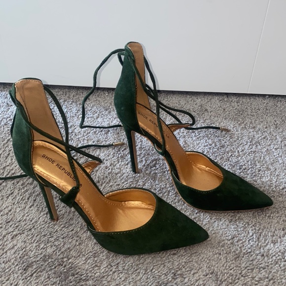 Green & gold suede heels - Picture 2 of 4